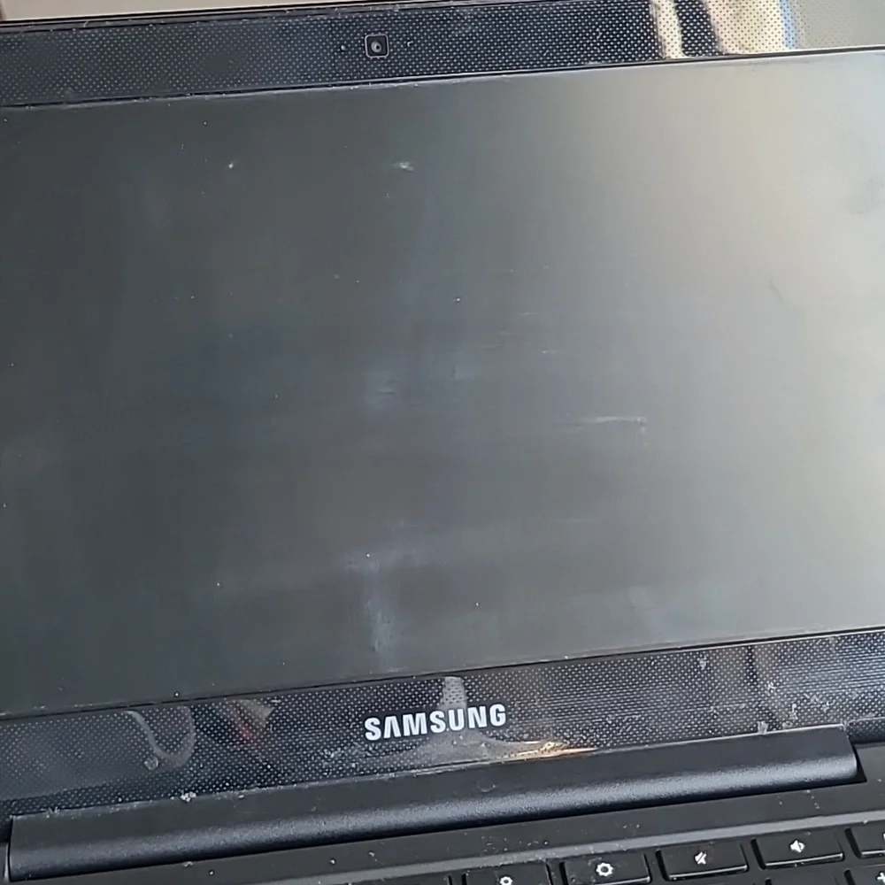Samsung XE500C13 in Classic Black